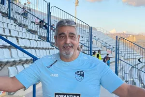 (Φωτορεπορτάζ) Οι φίλαθλοι στο "Στέλιος Κυριακίδης"