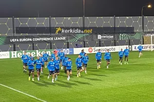 To KERKIDA στο "Košická Futbalová Aréna"- Η προπόνηση του Απόλλωνα (βίντεο/φώτος)
