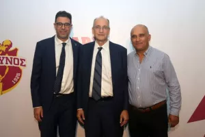 (ΒΙΝΤΕΟ) Συναντήθηκε με Λιόλιο ο Μουζουρίδης 