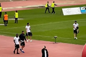 ΦΩΤΟΣ/Στο γήπεδο το ΑΠΟΕΛ