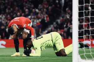 Respect της United στον Ουζόχο! 