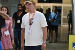 ΑΠΟΕΛ - Καρμιώτισσα: Στραβοπάτημα υπό το βλέμμα Μιλόγεβιτς (φώτος)