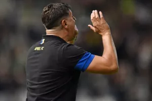 ΑΠΟΕΛ - ΑΕΚ: Ο Δώνης του χάρισε την μεγάλη νίκη που έψαχνε! (φώτος)