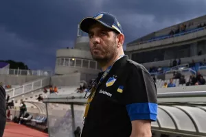 ΑΠΟΕΛ - Καρμιώτισσα: Στραβοπάτημα υπό το βλέμμα Μιλόγεβιτς (φώτος)