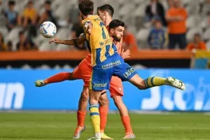 ΑΠΟΕΛ - Καρμιώτισσα: Στραβοπάτημα υπό το βλέμμα Μιλόγεβιτς (φώτος)
