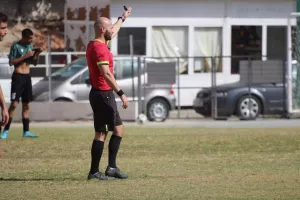 Μιχάλης/Ref in action!