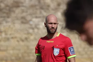 Μιχάλης/Ref in action!