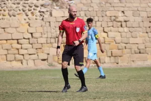 Μιχάλης/Ref in action!