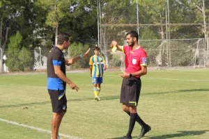 (Φωτορεπορτάζ Κ17) Ανόρθωση - ΑΠΟΕΛ