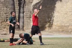Μιχάλης/Ref in action!