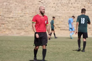 Μιχάλης/Ref in action!