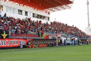 (Φωτορεπορτάζ) Ο κόσμος στο Αμμόχωστος-Επιστροφή
