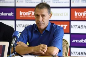 ΒΙΝΤΕΟ/ΔΙΑΣΚΕΨΗ Muñoz: "Έχουμε πολύ καλούς παίκτες/Σας παρακαλώ βοηθήστε τους!"