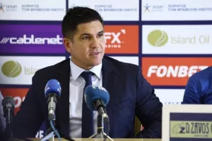 ΒΙΝΤΕΟ/ΔΙΑΣΚΕΨΗ Muñoz: "Έχουμε πολύ καλούς παίκτες/Σας παρακαλώ βοηθήστε τους!"