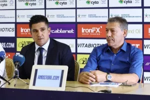 ΒΙΝΤΕΟ/ΔΙΑΣΚΕΨΗ Muñoz: "Έχουμε πολύ καλούς παίκτες/Σας παρακαλώ βοηθήστε τους!"