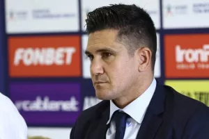 ΒΙΝΤΕΟ/ΔΙΑΣΚΕΨΗ Muñoz: "Έχουμε πολύ καλούς παίκτες/Σας παρακαλώ βοηθήστε τους!"