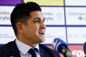 ΒΙΝΤΕΟ/ΔΙΑΣΚΕΨΗ Muñoz: "Έχουμε πολύ καλούς παίκτες/Σας παρακαλώ βοηθήστε τους!"