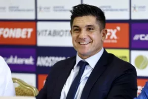 ΒΙΝΤΕΟ/ΔΙΑΣΚΕΨΗ Muñoz: "Έχουμε πολύ καλούς παίκτες/Σας παρακαλώ βοηθήστε τους!"