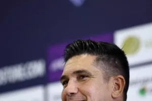 ΒΙΝΤΕΟ/ΔΙΑΣΚΕΨΗ Muñoz: "Έχουμε πολύ καλούς παίκτες/Σας παρακαλώ βοηθήστε τους!"