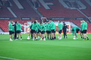 Ομόνοια: Προπόνηση στο "Old Trafford" (φώτος)