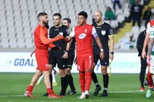 Ομόνοια-Νέα Σαλαμίνα: Ιστορικό... ΔΙΠΛΟ με Τιάγκο! (φώτος)