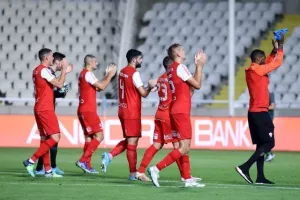 Ομόνοια-Νέα Σαλαμίνα: Ιστορικό... ΔΙΠΛΟ με Τιάγκο! (φώτος)
