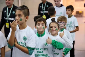 Ομόνοια-Ανόρθωση: Οι παίκτες με τα παιδιά με ογκολογικές και αιματολογικές παθήσεις (φώτος)