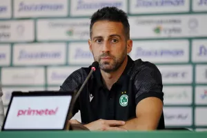 Φερέρα: "Θέλω να είμαστε κυριαρχικοί, να μην φοβόμαστε κανέναν!"