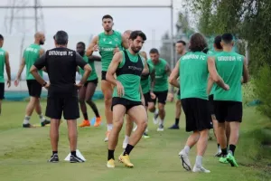 (ΦΩΤΟΣ/ΚΕΡΚΙΔΑ) Η τελευταία της Ομόνοιας πριν την United 