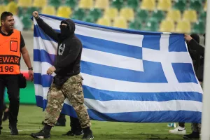 Ένταση στην Αρένα μετά το τέλος (φώτος)