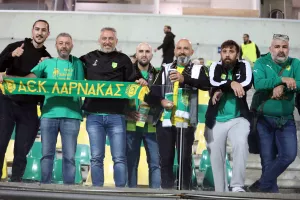 (Φωτορεπορτάζ) Οι ΑΕΚτζήδες στην ΑΡΕΝΑ
