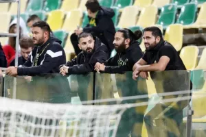ΑΕΚ - Ολυμπιακός: Γλίτωσε το... έμφραγμα με σούπερ - Ιβάν στο φινάλε! (Φώτος)