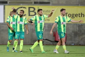 ΑΕΚ - Ολυμπιακός: Γλίτωσε το... έμφραγμα με σούπερ - Ιβάν στο φινάλε! (Φώτος)