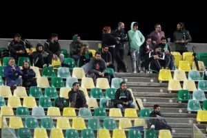 ΑΕΚ - Ολυμπιακός: Γλίτωσε το... έμφραγμα με σούπερ - Ιβάν στο φινάλε! (Φώτος)