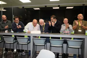 Έσβησαν κεράκια στο ημίχρονο για την ΑΡΕΝΑ (φώτος)
