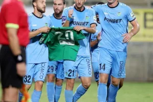 ΑΕΚ - Ολυμπιακός: Γλίτωσε το... έμφραγμα με σούπερ - Ιβάν στο φινάλε! (Φώτος)