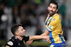 ΑΠΟΕΛ - ΑΕΚ: Ο Δώνης του χάρισε την μεγάλη νίκη που έψαχνε! (φώτος)