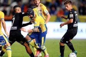 ΑΠΟΕΛ - ΑΕΚ: Ο Δώνης του χάρισε την μεγάλη νίκη που έψαχνε! (φώτος)