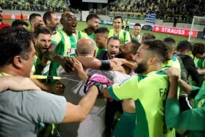 ΑΕΚ- Ντιναμό Κ: Μένει... ΕΥΡΩΠΗ με σούπερ Άλτμαν (Και άγχος στο φινάλε)! (Φώτος)
