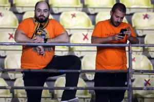 (Φωτορεπορτάζ) Ο κόσμος στο "Τσίρειο"