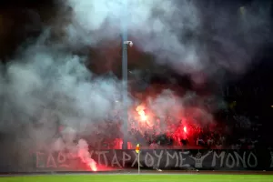 (Φωτορεπορτάζ) Ο κόσμος στο "Τσίρειο"
