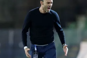 Απόλλων - ΑΠΟΕΛ: Στις καθυστερήσεις... σπουδαίο "διπλό" με Μαρκίνιος! (φώτος)