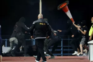 Φώτος/Βίντεο: Τα επεισόδια στο Τσίρειο... 