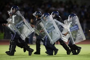 Φώτος/Βίντεο: Τα επεισόδια στο Τσίρειο... 