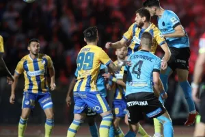 Απόλλων - ΑΠΟΕΛ: Στις καθυστερήσεις... σπουδαίο "διπλό" με Μαρκίνιος! (φώτος)