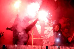 (Φωτορεπορτάζ) Ο κόσμος στο "Τσίρειο"