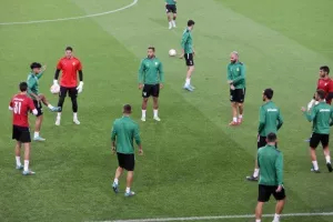 ΑΕΚ: Η τελευταία προπόνηση στο Sukru Saracoglu (φώτος)