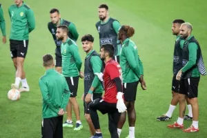 ΑΕΚ: Η τελευταία προπόνηση στο Sukru Saracoglu (φώτος)