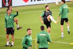 ΑΕΚ: Η τελευταία προπόνηση στο Sukru Saracoglu (φώτος)