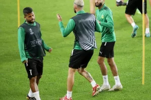 ΑΕΚ: Η τελευταία προπόνηση στο Sukru Saracoglu (φώτος)